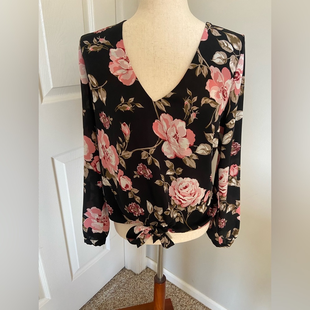 Guess Black V-Neck Tie-Front Blouse with Pink Rose Print